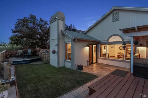 Exterior - 114 Clearview Dr, Vallejo, CA 94591 photo 3 of 10