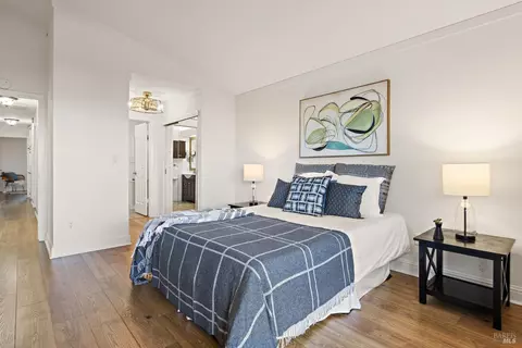 Bedroom - 114 Clearview Dr, Vallejo, CA 94591 photo 2 of 3