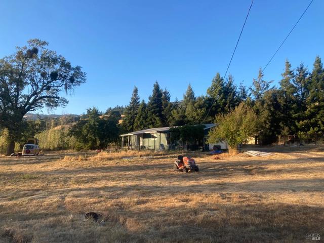 26010 Sharon Meadow Ln, Yorkville, CA 95494