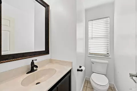 7 Gilbert Ct, Cotati, CA 94931 photo 5