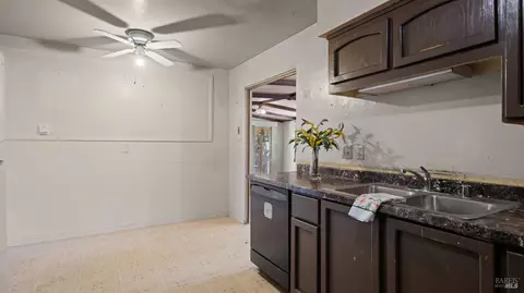 1341 Eisenhower St, Fairfield, CA 94533 photo 14