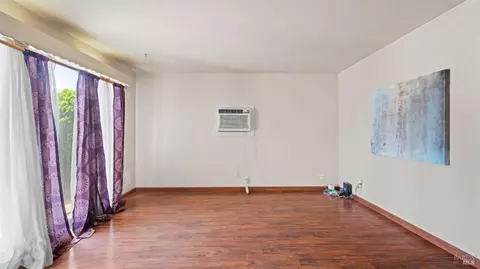 1341 Eisenhower St, Fairfield, CA 94533 photo 7