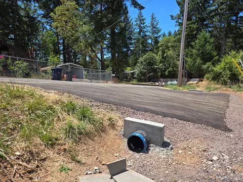 26102 Peacock Rd, Willits, CA 95490 photo 11