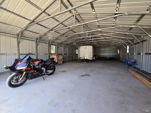 26102 Peacock Rd, Willits, CA 95490 photo 5