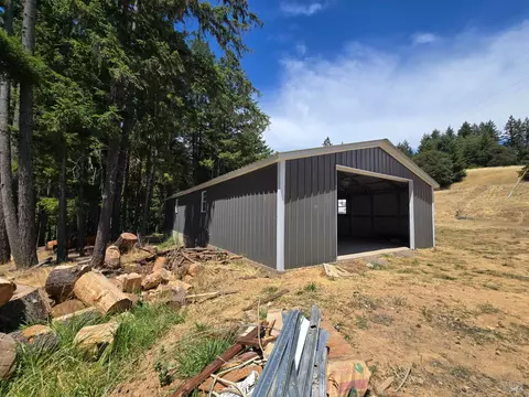 26102 Peacock Rd, Willits, CA 95490 photo 16