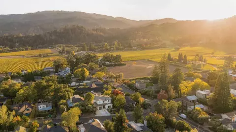 1547 Allyn Ave, Saint Helena, CA 94574