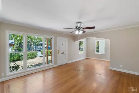 567 Cedar St, Vallejo, CA 94591 photo 4