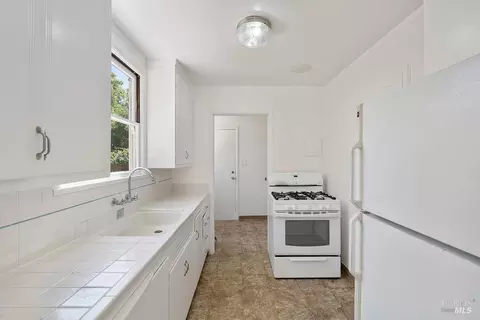 567 Cedar St, Vallejo, CA 94591 photo 7