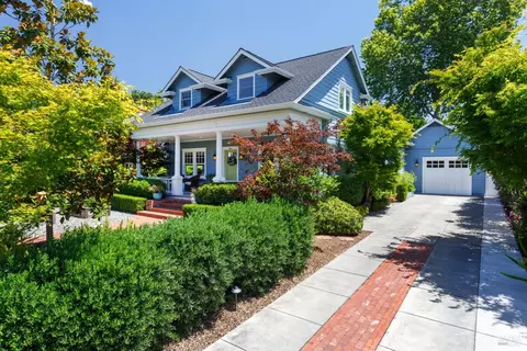 664 2nd St E, Sonoma, CA 95476 photo 2