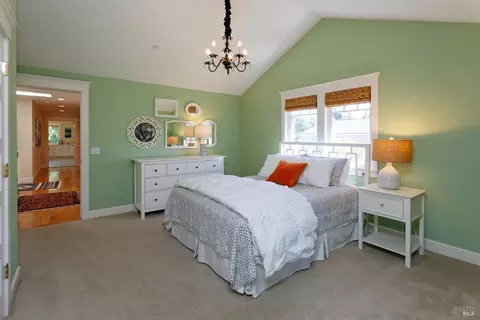 664 2nd St E, Sonoma, CA 95476 photo 27