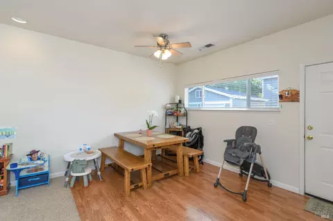 Dining - 832-834 3rd St W, Sonoma, CA 95476 photo 1 of 2