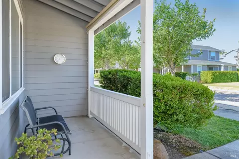 Exterior - 832-834 3rd St W, Sonoma, CA 95476 photo 7 of 13