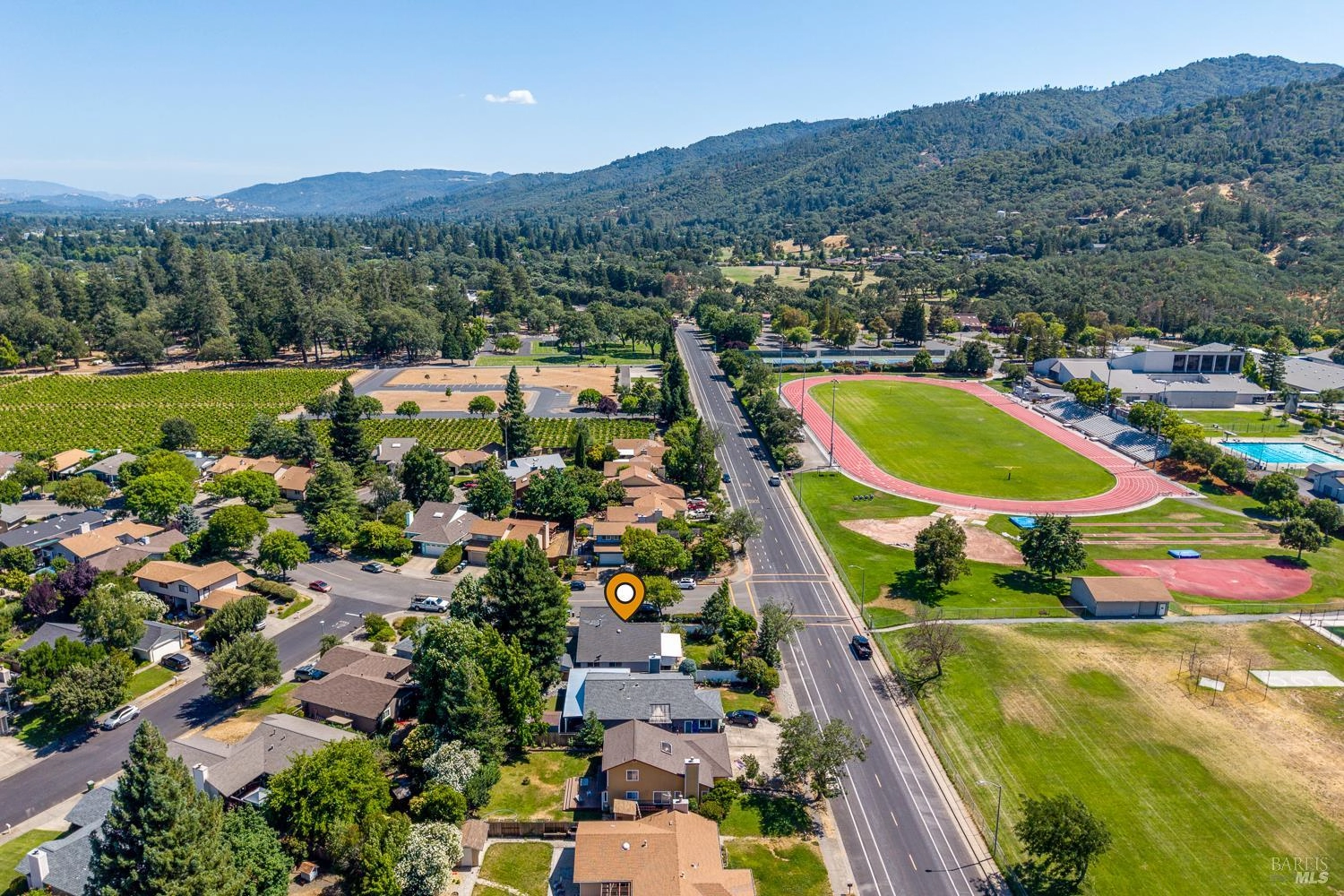 660 Capps Ln, Ukiah, CA 95482 photo 27
