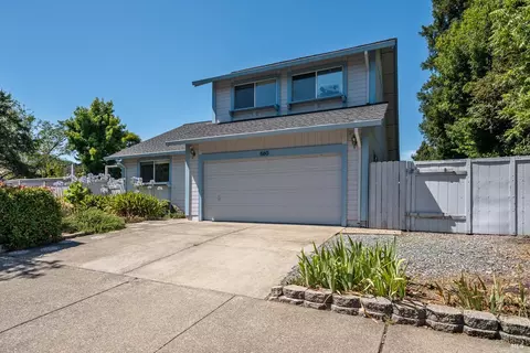 660 Capps Ln, Ukiah, CA 95482 photo 3