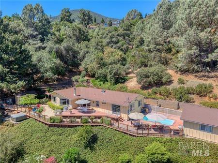 3295 S Lake Ct, Kelseyville, CA 95451