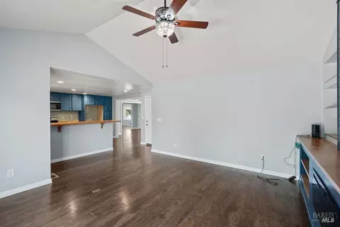 Living - 143 Royal Ct, Vallejo, CA 94591 photo 8 of 8