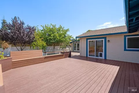 Exterior - 143 Royal Ct, Vallejo, CA 94591 photo 8 of 15