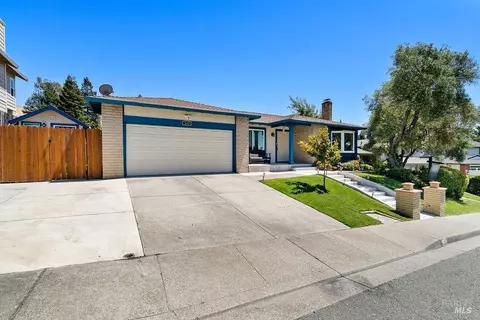 Exterior - 143 Royal Ct, Vallejo, CA 94591 photo 2 of 15