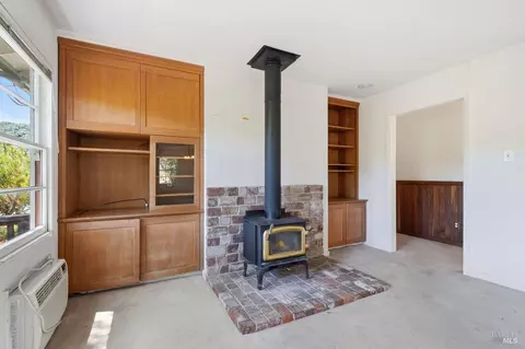 34 Hillside Dr, Fairfax, CA 94930 photo 11