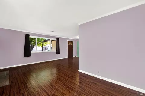 Living - 2247 Older Pl, Fairfield, CA 94533 photo 7 of 15