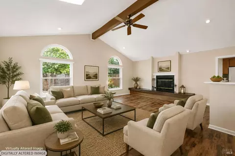 Living - 2247 Older Pl, Fairfield, CA 94533 photo 3 of 15