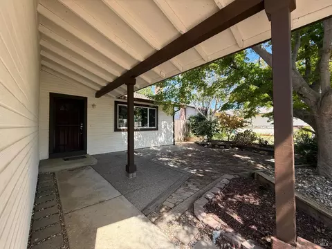Exterior - 2247 Older Pl, Fairfield, CA 94533 photo 4 of 11