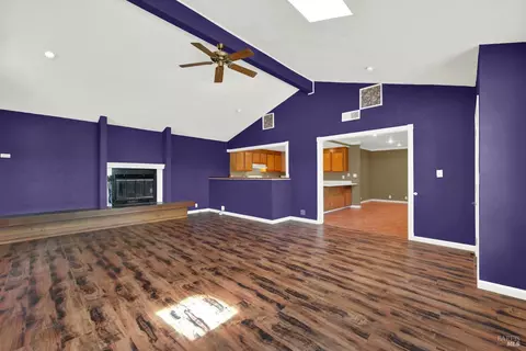 Living - 2247 Older Pl, Fairfield, CA 94533 photo 11 of 15