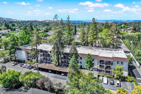 View/Area - 4081 Clayton Rd #228, Concord, CA 94521 photo 2 of 8