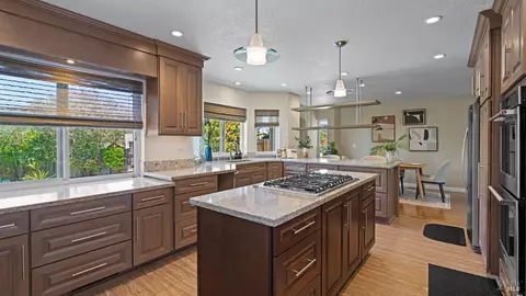 160 Shetland Ct, Vallejo, CA 94591 photo 19