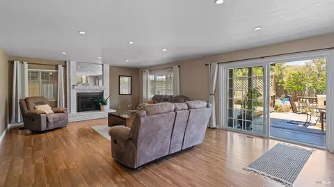 160 Shetland Ct, Vallejo, CA 94591 photo 21