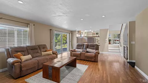 160 Shetland Ct, Vallejo, CA 94591 photo 25