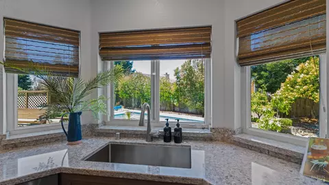 160 Shetland Ct, Vallejo, CA 94591 photo 16
