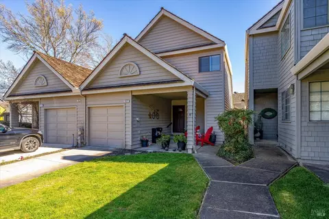 1927 Oak Cir, Yountville, CA 94599