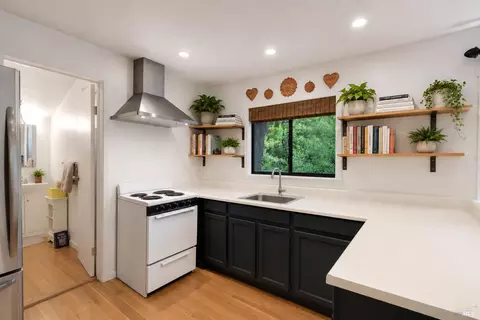 Kitchen - 9079 Middle Ter, Monte Rio, CA 95462 photo 4 of 6