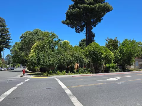 Exterior - 713 S Main St, Willits, CA 95490 photo 20 of 21