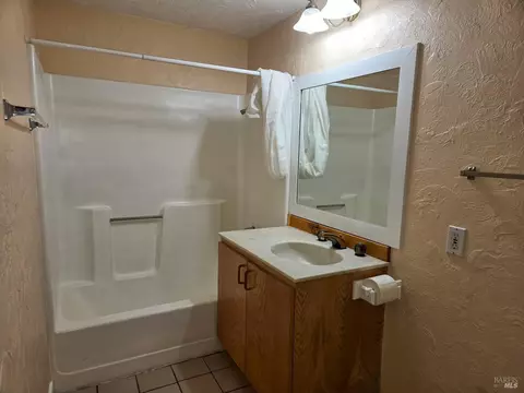 Bath - 713 S Main St, Willits, CA 95490 photo 1 of 2