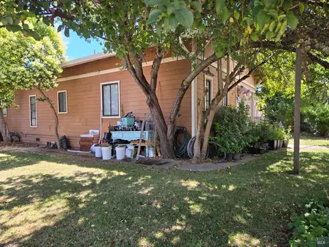 Exterior - 713 S Main St, Willits, CA 95490 photo 8 of 21