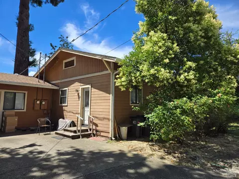 Exterior - 713 S Main St, Willits, CA 95490 photo 6 of 21