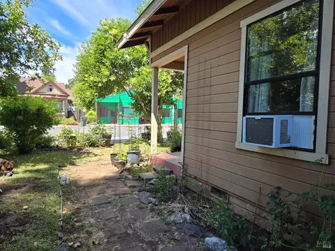 Exterior - 713 S Main St, Willits, CA 95490 photo 9 of 21