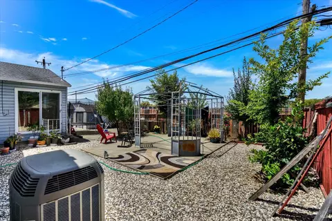 Exterior - 113 Parkwood Dr, Vallejo, CA 94591 photo 5 of 6