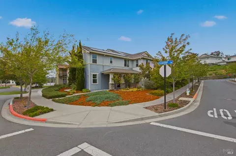 1534 Flagship Dr, Vallejo, CA 94592 photo 2