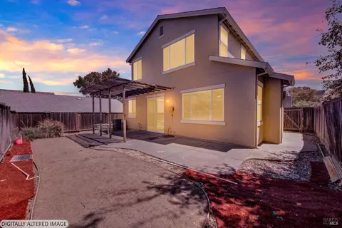 Exterior - 1073 Cabernet Ct, Vacaville, CA 95688 photo 10 of 10