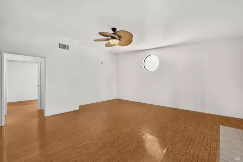 Living - 7582 Putman Rd, Vacaville, CA 95688 photo 7 of 7