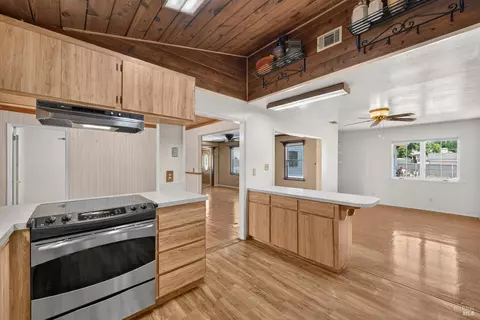 Kitchen - 7582 Putman Rd, Vacaville, CA 95688 photo 3 of 3