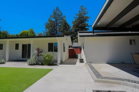 Exterior - 1367 Flint Way, Fairfield, CA 94533 photo 14 of 28