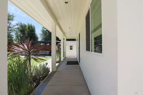 Entry Way - 1367 Flint Way, Fairfield, CA 94533 photo 7 of 7