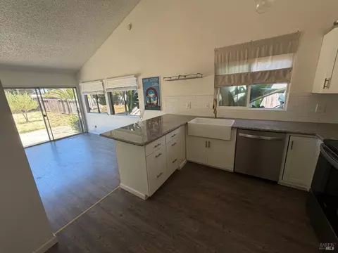Kitchen - 1500 Severus Dr, Vallejo, CA 94589 photo 2 of 2