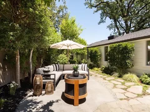 Exterior - 4 Ames Ave, Ross, CA 94957 photo 6 of 14