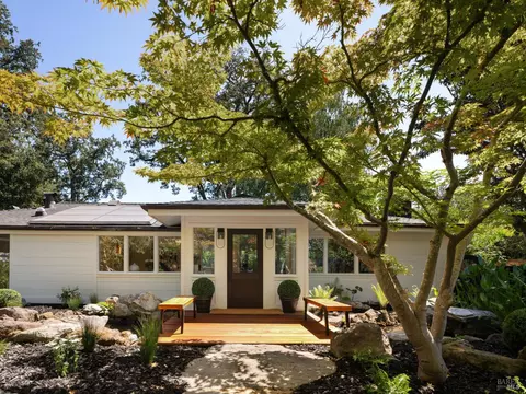 Exterior - 4 Ames Ave, Ross, CA 94957 photo 3 of 14