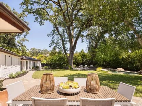 Exterior - 4 Ames Ave, Ross, CA 94957 photo 5 of 14